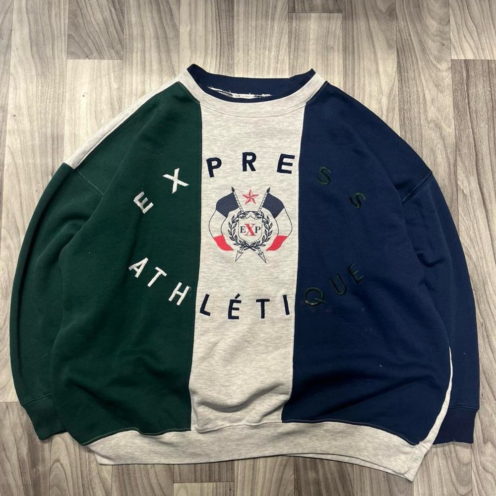 Navy and white vintage Express crewneck sweatshirt clothing